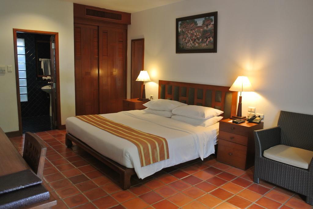 Salathai Resort Patong Eksteriør bilde